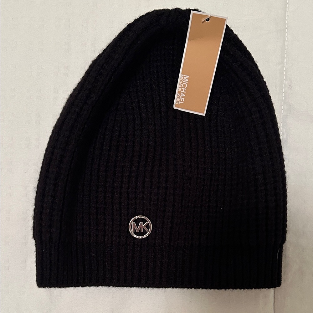 Michael Kors Classic Black Ribbed Beanie NWT